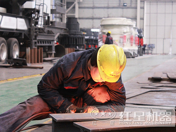 流動打沙機(jī)生產(chǎn)車間