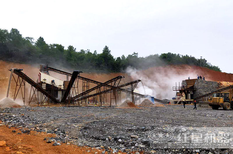 礦石破碎機(jī)多少錢一臺？大型機(jī)器型號